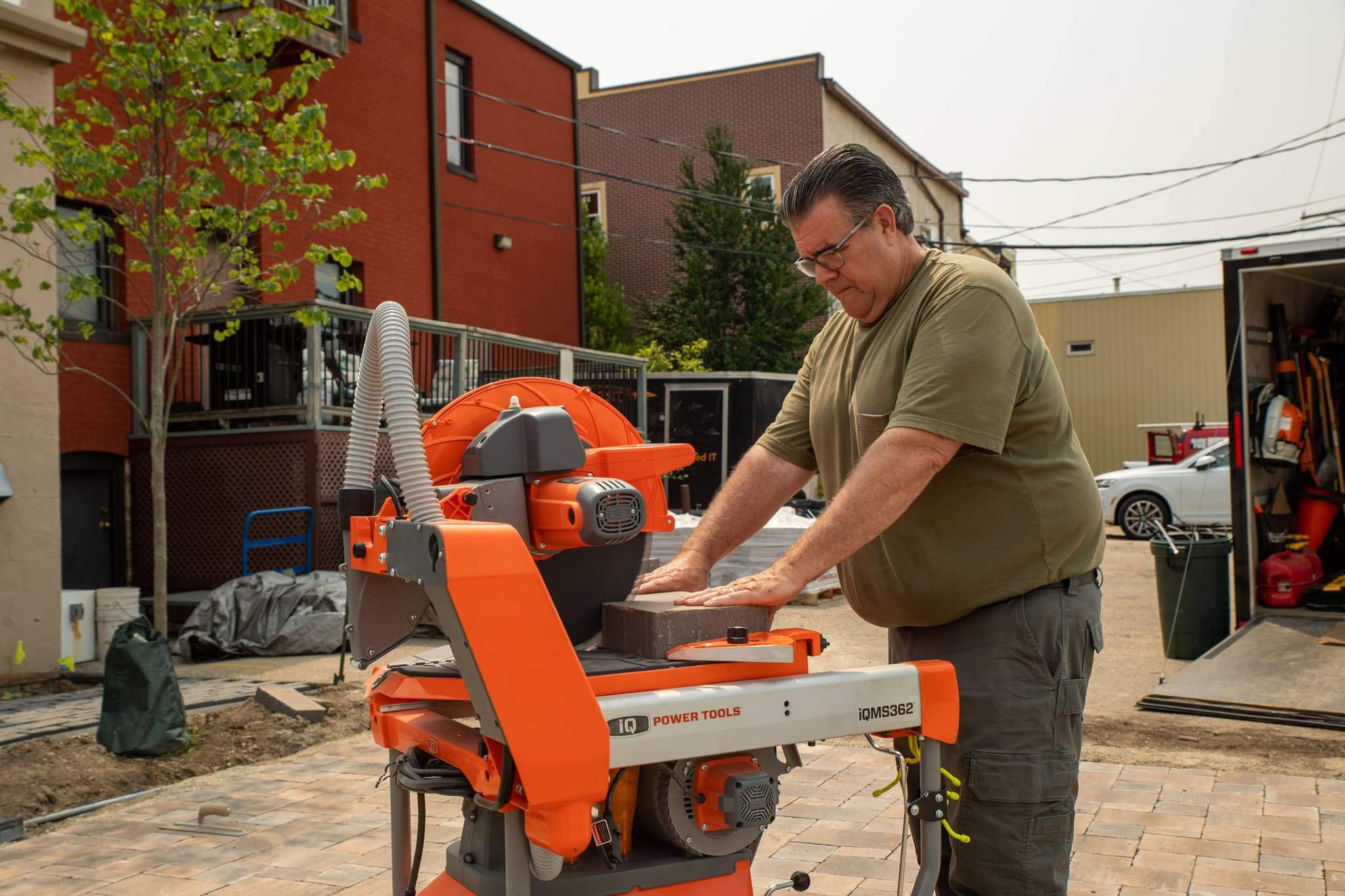 Dam Foodies Patio gallery 3